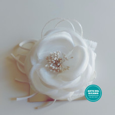 Fiori per Abiti e Capelli - Camelia Bianca Fiori per Abiti e Capelli - Camelia Bianca