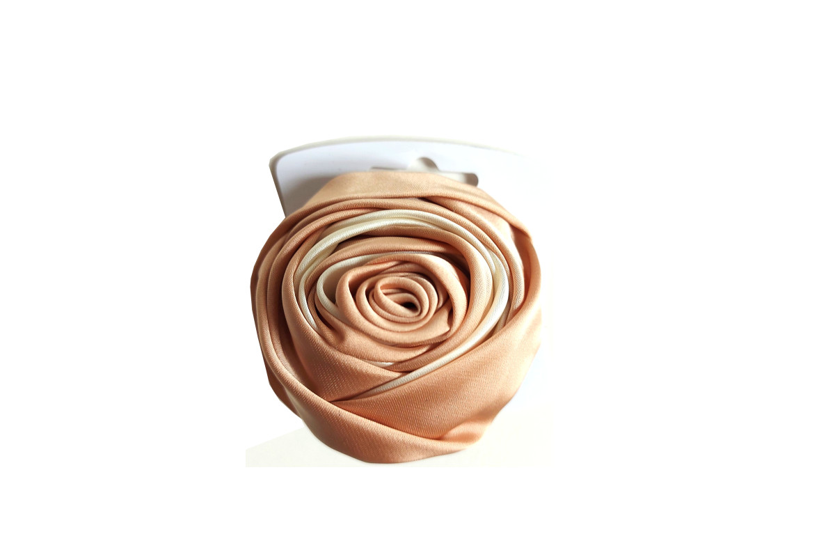 Rosa para Trajes y Pelos - Noisette Rosa para Trajes y Pelos - Noisette