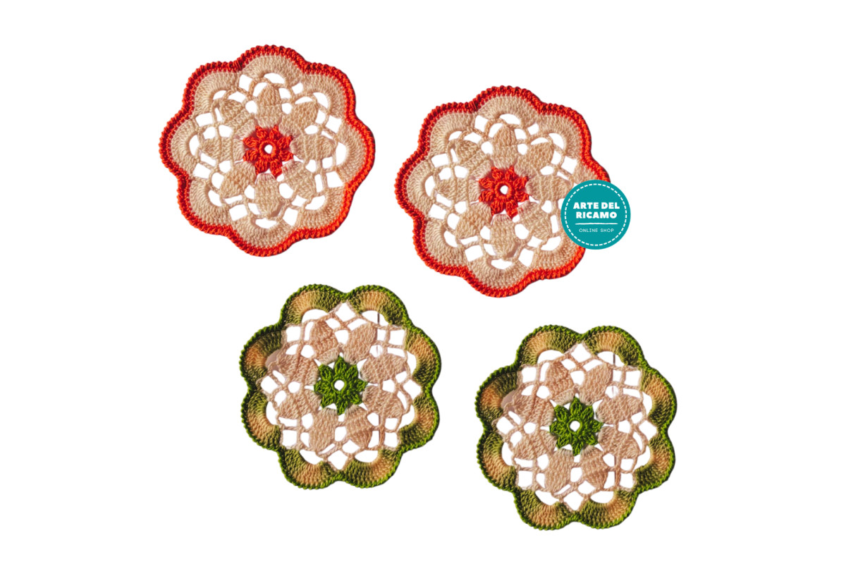 Flor Posavasos Crema con Borde de Colores Flor Posavasos Crema con Borde de Colores