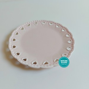 Perforated Porcelain Saucer with Hearts - Pink