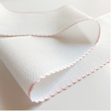 Bordo Aida Bianco con Rifinitura Rosa - 55 Quadretti - Altezza 8.5 cm Bordo Aida Bianco con Rifinitura Rosa - 55 Quadretti - Altezza 8.5 cm