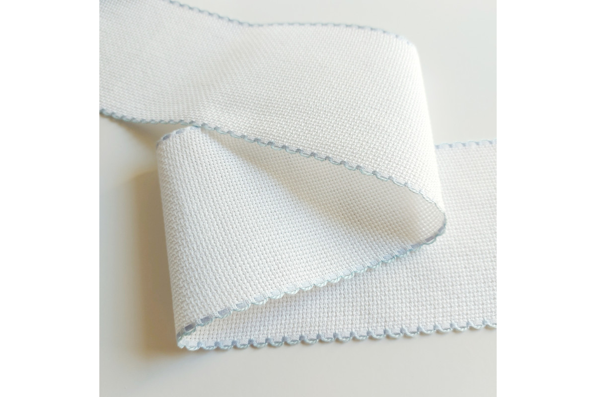 Cinta Entredós Aida con Remate Azul Claro 55 count - 8.5 cm de Ancho