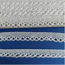 Art. 430010 - White Machine Lace Border - Width 1,3 cm
