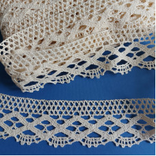 Art. 118/2 - Merletto a Fuselli Ecru - Altezza 6,00 cm Art. 118/2 - Merletto a Fuselli Ecru - Altezza 6,00 cm