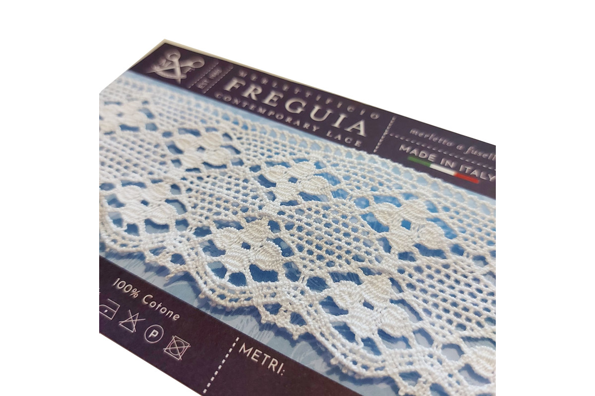 Art. 402 - Merletto a Fuselli Bianco - Altezza 6,00 cm Art. 402 - Merletto a Fuselli Bianco - Altezza 6,00 cm
