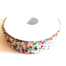 Nastro Sbieco in Cotone - Altezza 25 mm - Primavera Fiori Rossi Nastro Sbieco in Cotone - Altezza 25 mm - Primavera Fiori Rossi