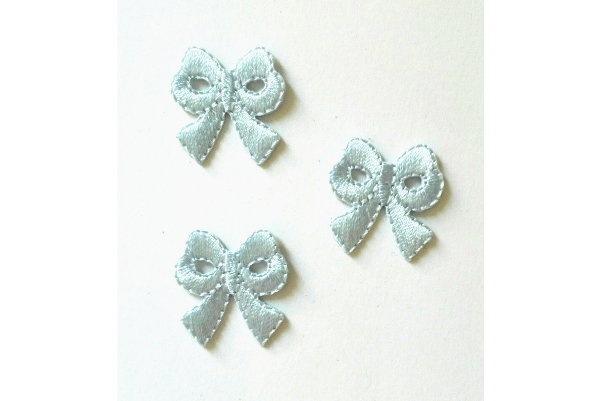 Iron-On Embroidery Sticker - Light Blue Bow Iron-On Embroidery Sticker - Light Blue Bow