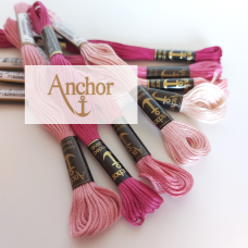 Anchor Moulinè - Matassine per Ricamo a Mano Anchor Moulinè - Matassine per Ricamo a Mano