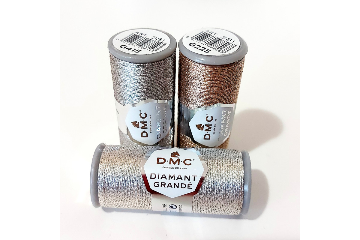 DMC Diamant Grandé - Filo Metallizzato per Ricamo a Mano DMC Diamant Grandé - Filo Metallizzato per Ricamo a Mano