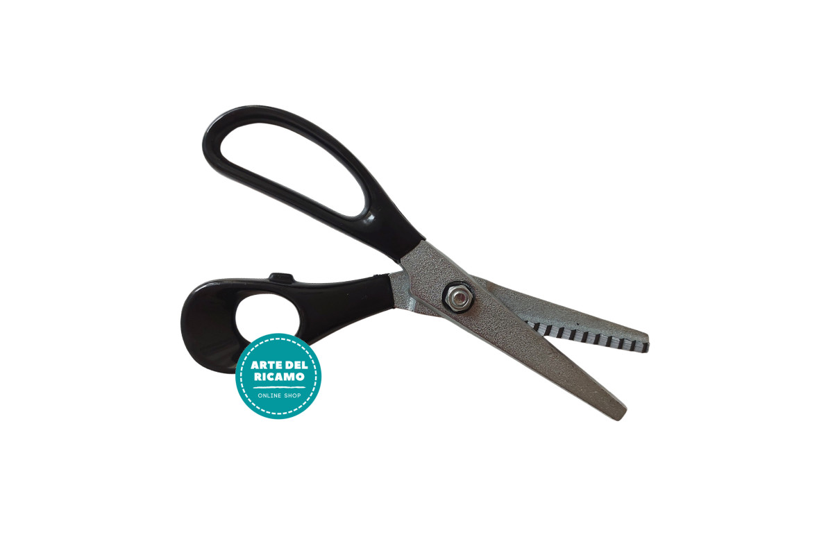 Zig Zag Fabric Scissors