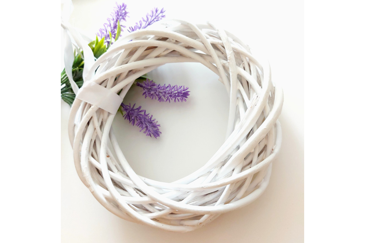 Willow Wreath - Diameter 20 cm - White Willow Wreath - Diameter 20 cm - White
