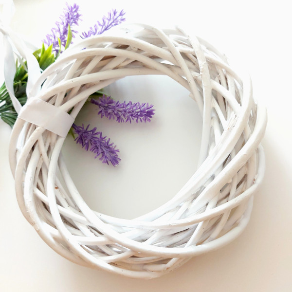 Willow Wreath - Diameter 20 cm - White