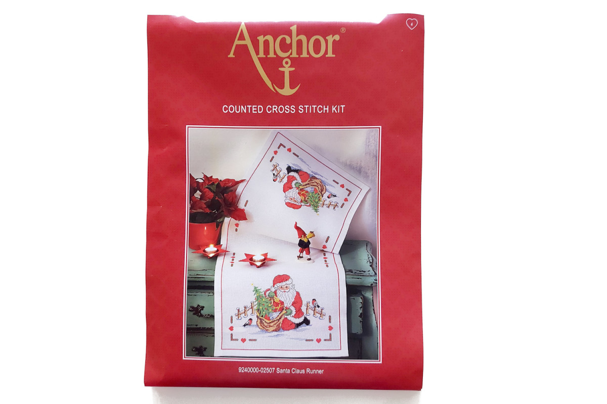 Anchor - Santa Claus - Runner Natalizio Babbo Natale da Ricamare a Punto Croce Anchor - Santa Claus - Runner Natalizio Babbo Natale da Ricamare a Punto Croce