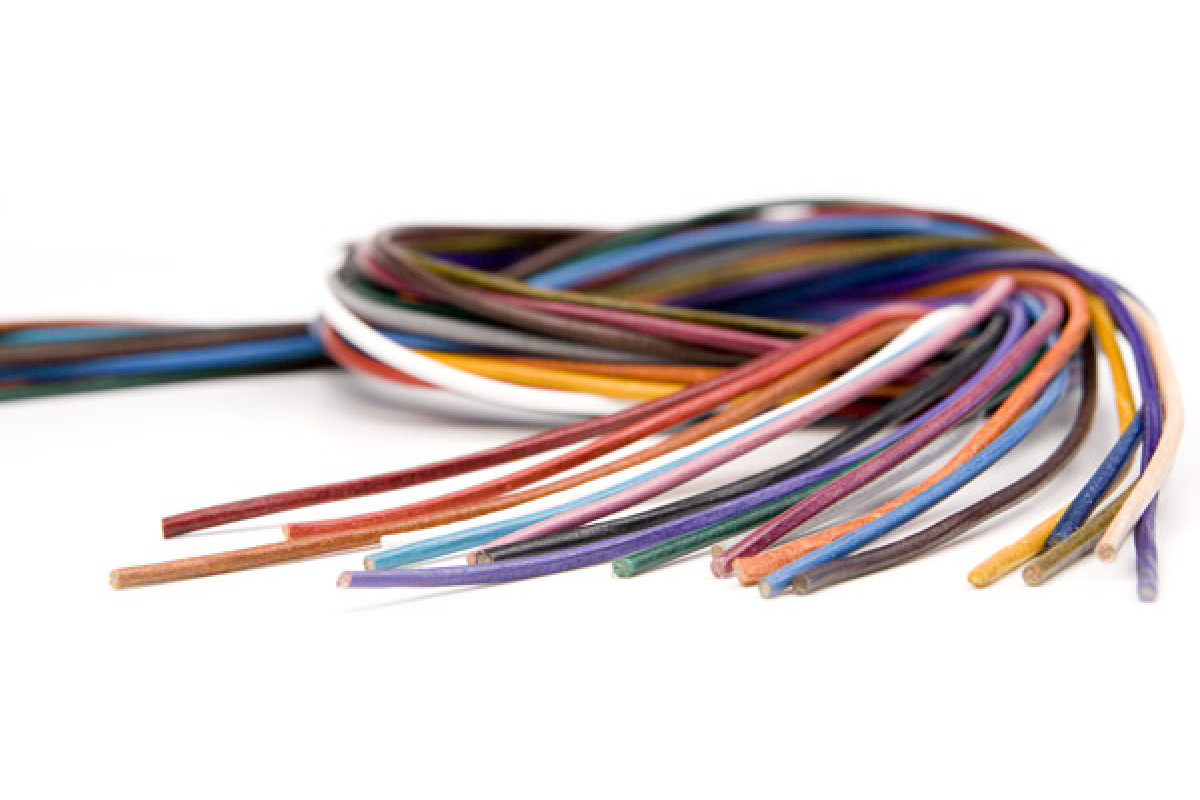 Cordones de Cuero de 2 mm - Medida 100 cm Cordones de Cuero de 2 mm - Medida 100 cm