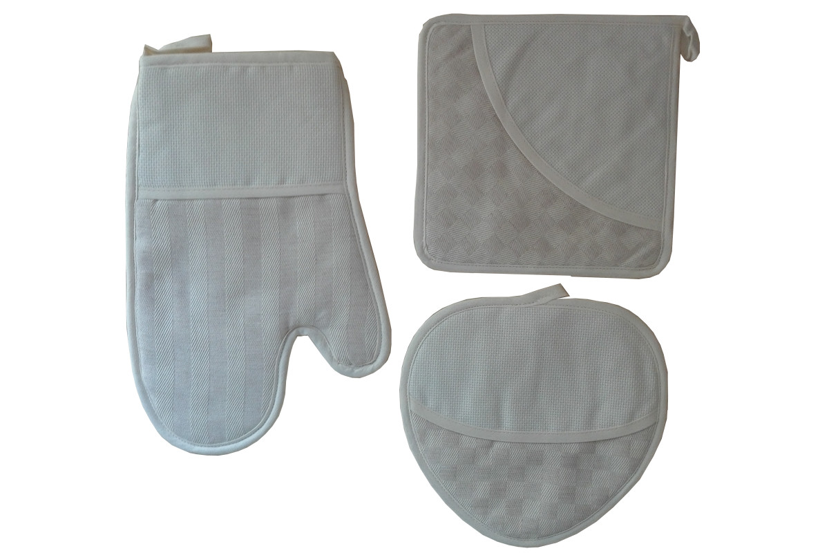 Ready to Cross Stitch Potholders and Oven Glove - Cream Square Ready to Cross Stitch Potholders and Oven Glove - Cream Square