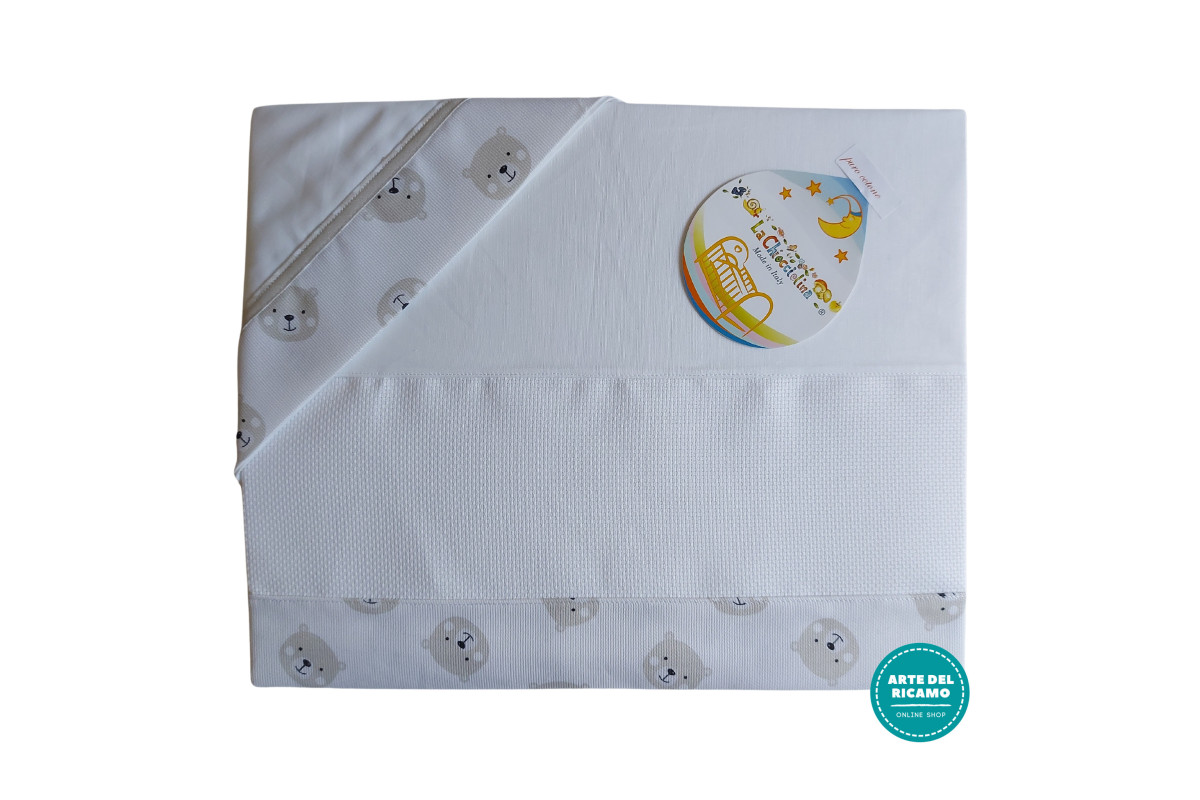 Sábana para Bebé con Caritas de Ositos Tórtola Sábana para Bebé con Caritas de Ositos Tórtola