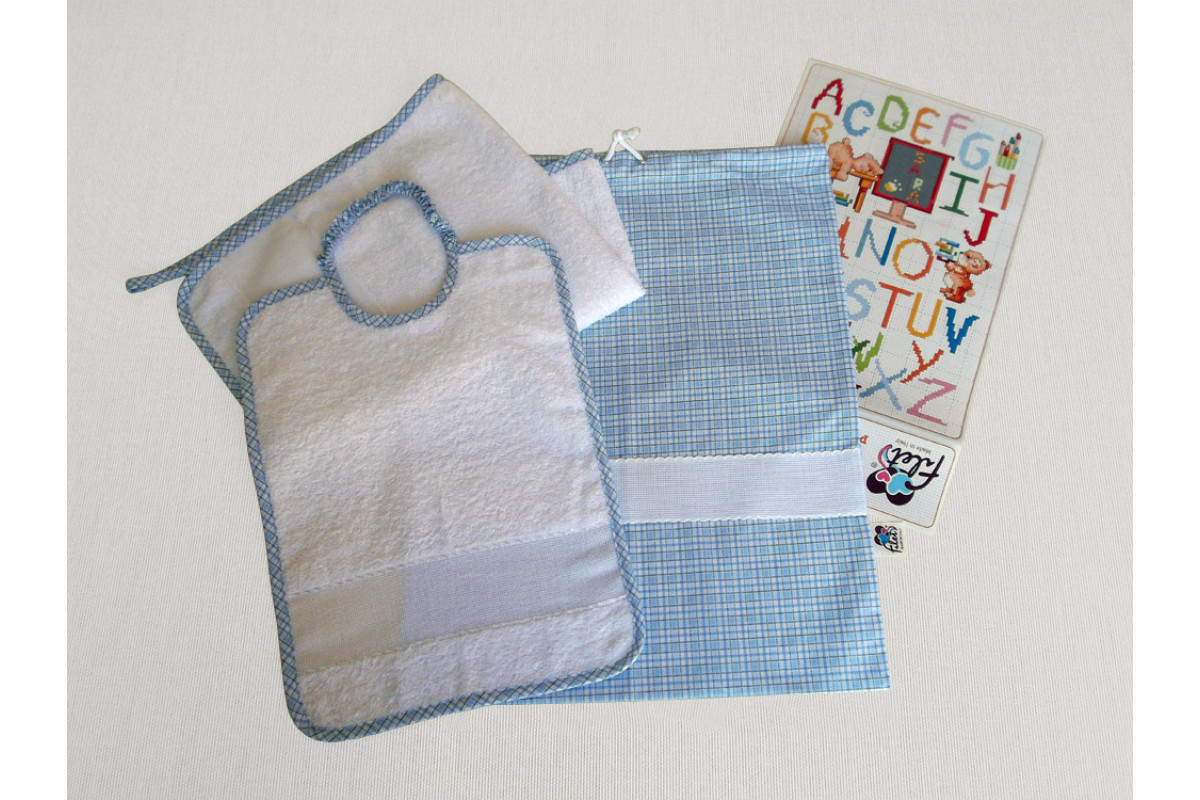 Set Asilo da Ricamare - Quadri Celeste Set Asilo da Ricamare - Quadri Celeste