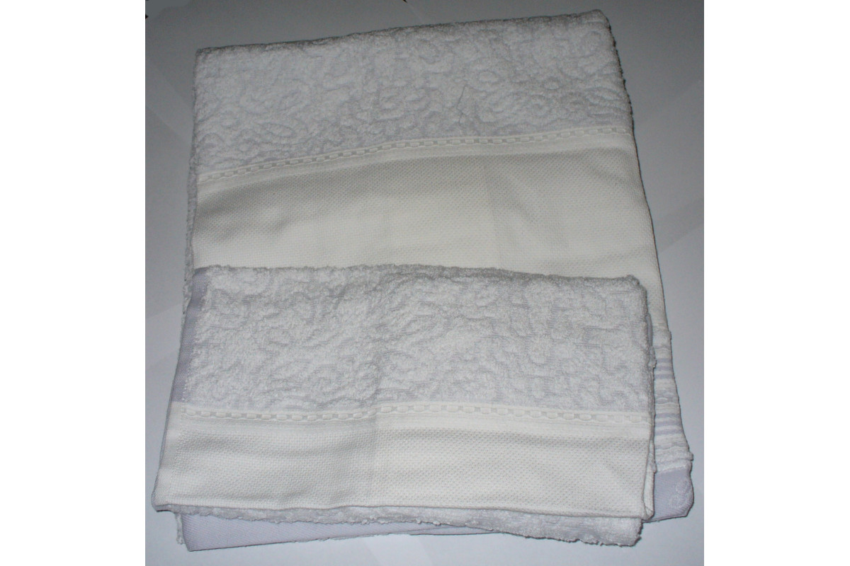 Fratelli Graziano Toallas de Baño de Rizo para Bordar - Cinta - Color Griz Fratelli Graziano Toallas de Baño de Rizo para Bordar - Cinta - Color Griz