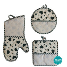 Ready to Cross Stitch Potholders and Oven Glove - Green Hearts Ready to Cross Stitch Potholders and Oven Glove - Green Hearts
