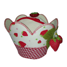 Strawberries Felt Basket with Pot Holder and Dishcloth to Cross Stitch Strawberries Felt Basket with Pot Holder and Dishcloth to Cross Stitch