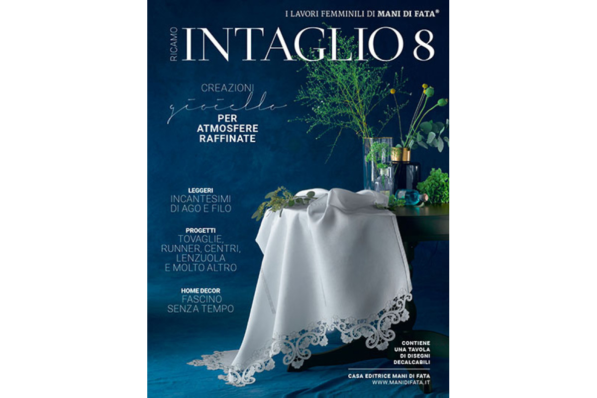 Rivista Mani di Fata - Ricamo Intaglio n. 8 Rivista Mani di Fata - Ricamo Intaglio n. 8