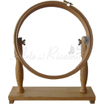 Meri - Telaio in Legno con Plancia per Ricamo a Mano - Diametro 22 cm Meri - Telaio in Legno con Plancia per Ricamo a Mano - Diametro 22 cm