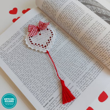 Segnalibro Cuore all'Uncinetto Segnalibro Cuore all'Uncinetto